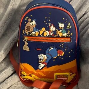 NEW with out tags rare lounge fly duck tales